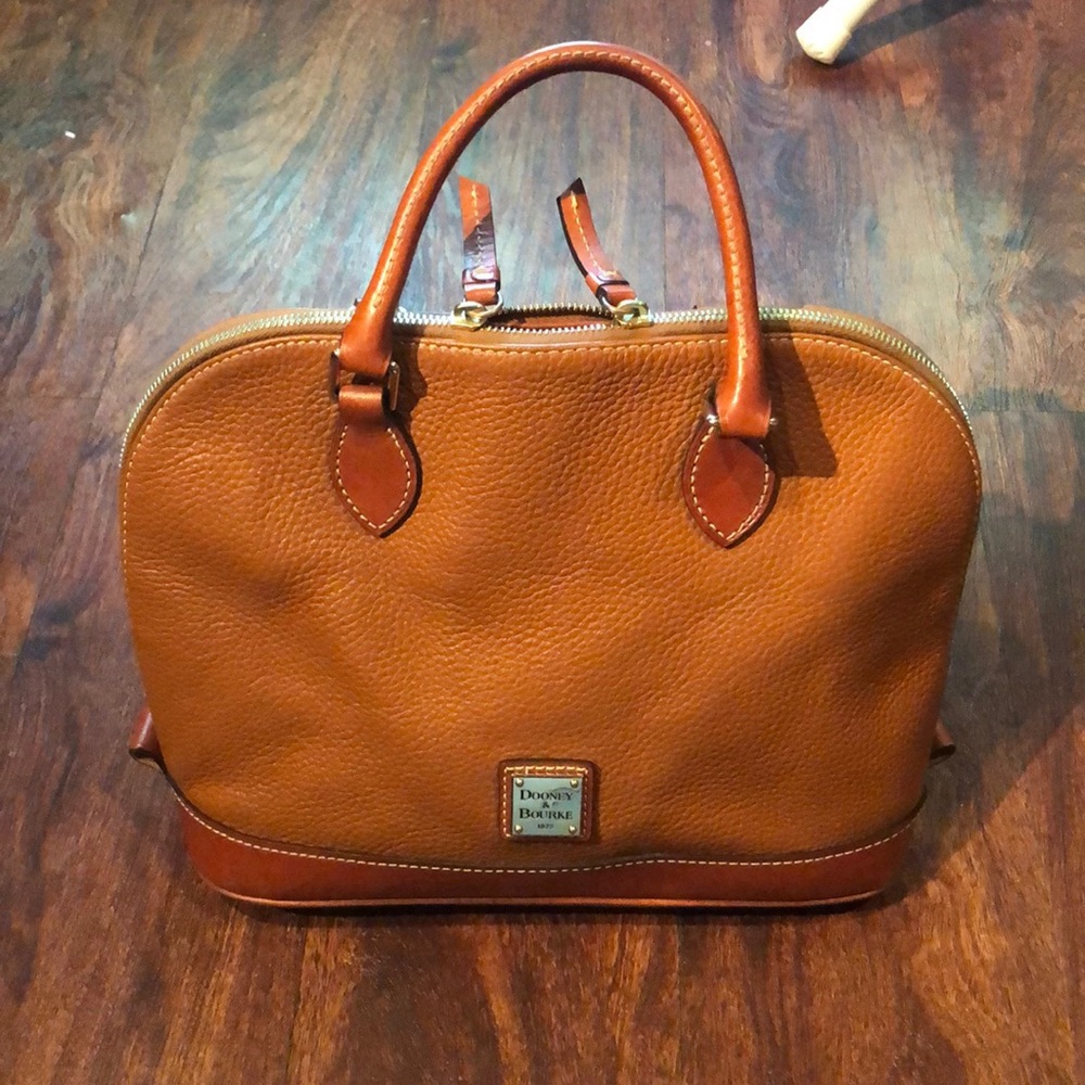 Satchel handbag